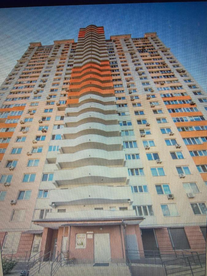 У 2 Хвилинах Від Метро Нова Супер Видова Kiev Exterior foto